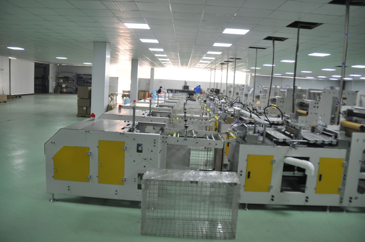 <font color='red'><font color='red'>生物</font><font color='red'>降解</font></font>生產(chǎn)車間